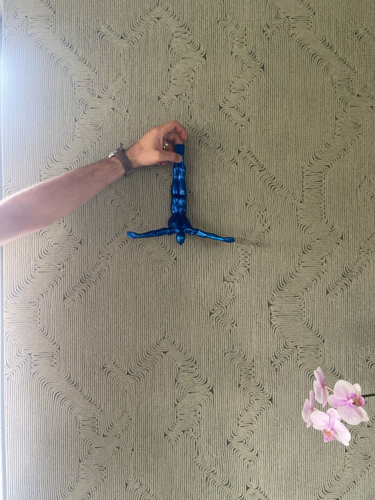 Moderne blauwe duiker sculptuur - Wanddecoratie, Antiek en Kunst, Blauw, Kunststof, Ophalen of Verzenden, Handgemaakt