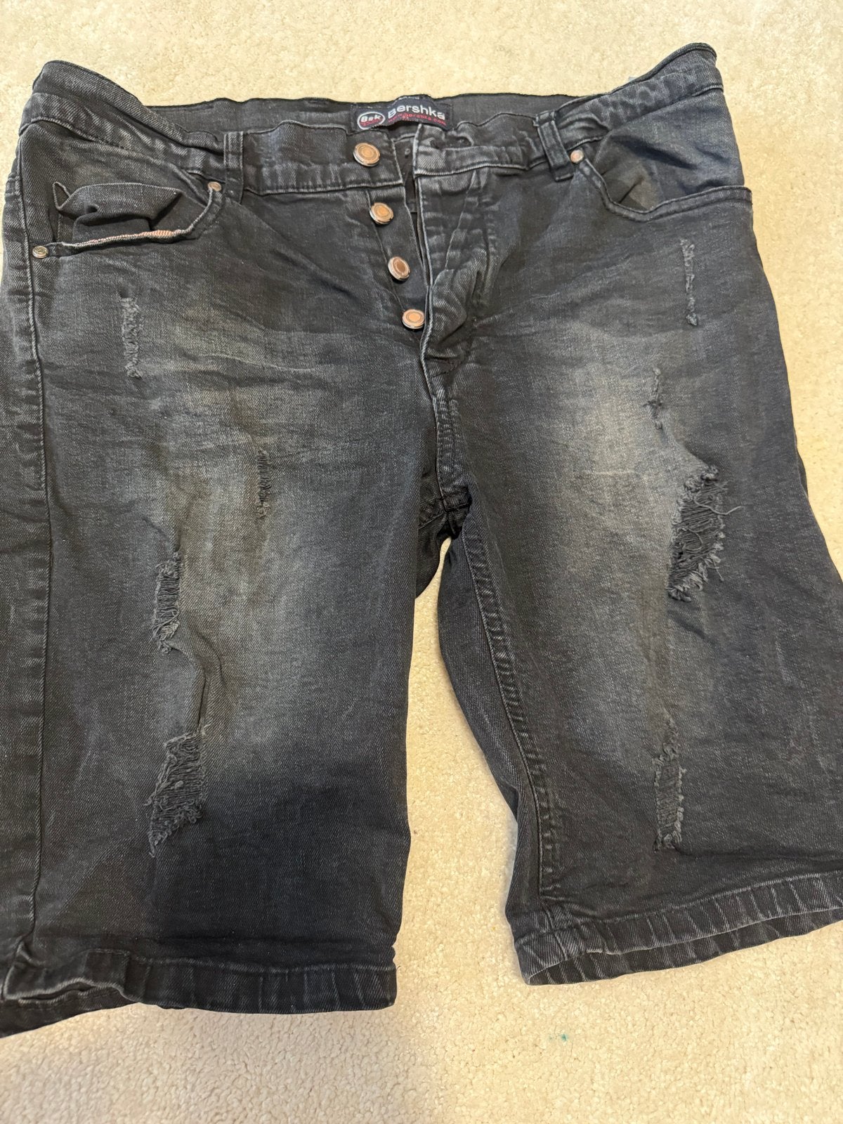 Bershka Zwarte Jeans Shorts - Maat W33-W34, Ophalen, Gedragen, Zwart, W33 - W34 (confectie 48/50)