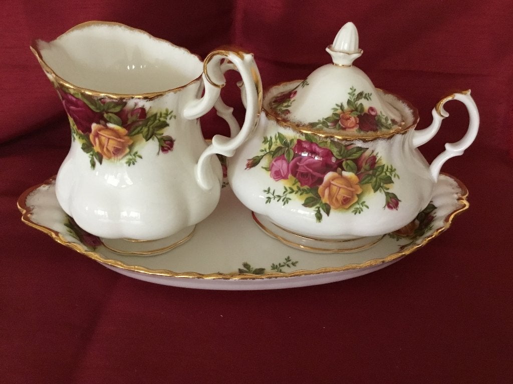 Royal Albert OLD COUNTRY ROSE ROOMSTEL GROOT, Ophalen of Verzenden