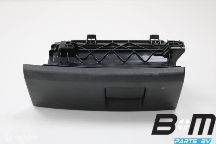Opbergvak onder stoel rechts Audi A3 8V 8V0881578, Auto-onderdelen, Gebruikt