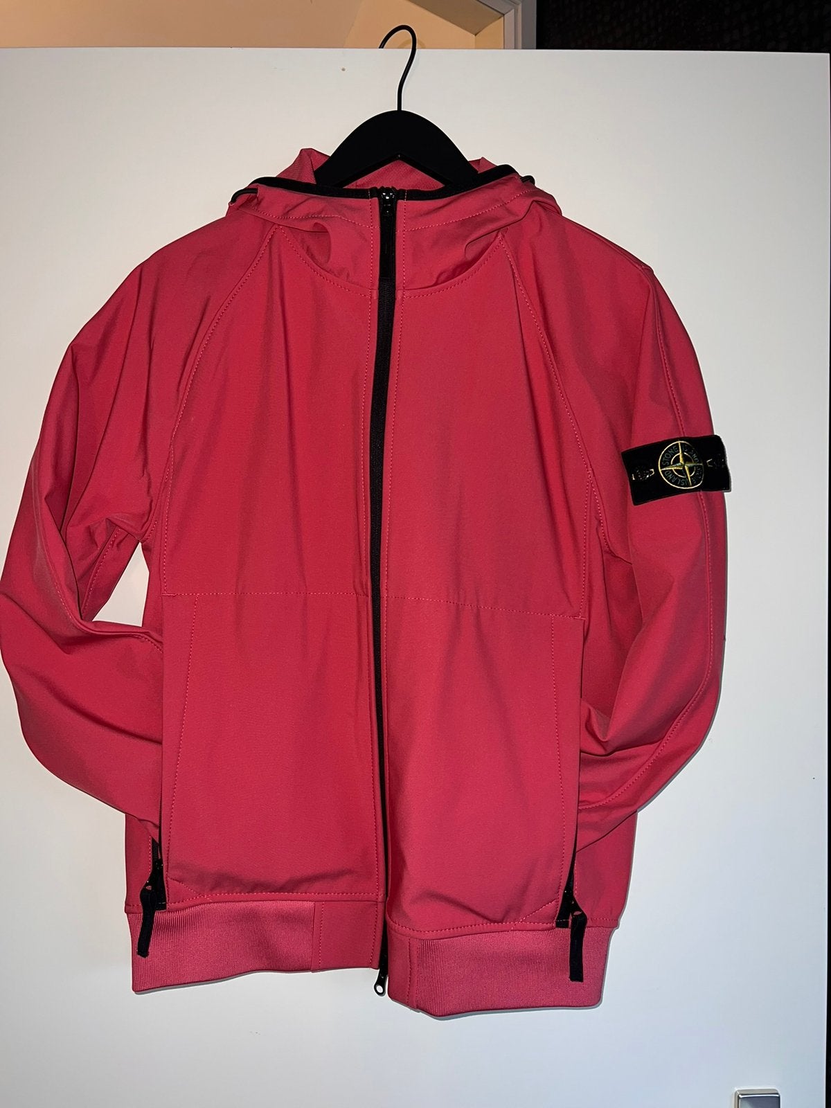 Stone Island softshell jas, Ophalen of Verzenden, Zo goed als nieuw, Maat 46 (S) of kleiner, Roze