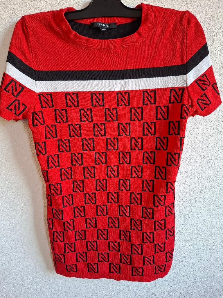 Nikkie dames/meisjes blouse rood maat 38., Maat 38/40 (M), Ophalen of Verzenden, Zo goed als nieuw, Nikkie
