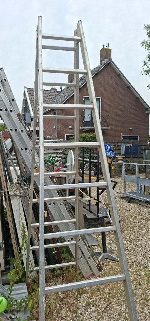 Schaarladder / vouwladder - Gebruikt, Doe-het-zelf en Verbouw, Ladders en Trappen, Ophalen, Gebruikt, Ladder, Opvouwbaar of Inschuifbaar