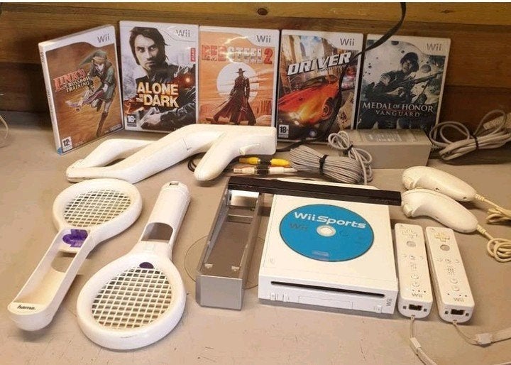 Nintendo wii games 6 stuks met complete console en extras, Spelcomputers en Games, 3 spelers of meer, Ophalen of Verzenden, Sport