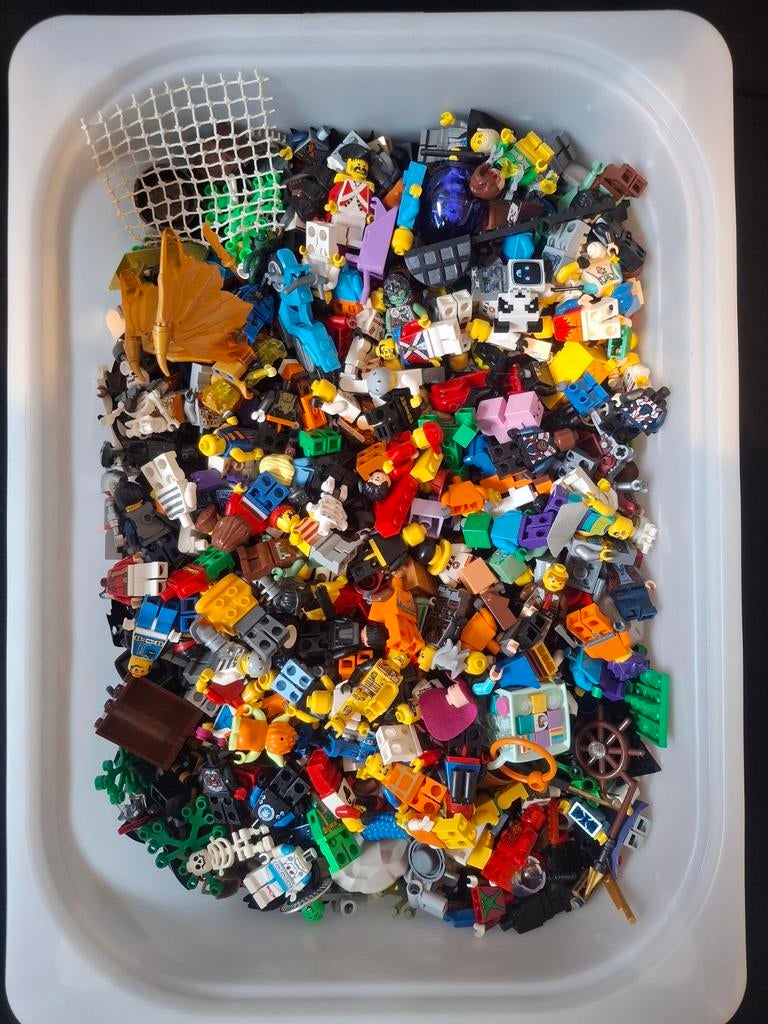 Grote partij diverse LEGO onderdelen en minifiguren, Gebruikt, Lego, Ophalen of Verzenden, Inclusief minifiguren