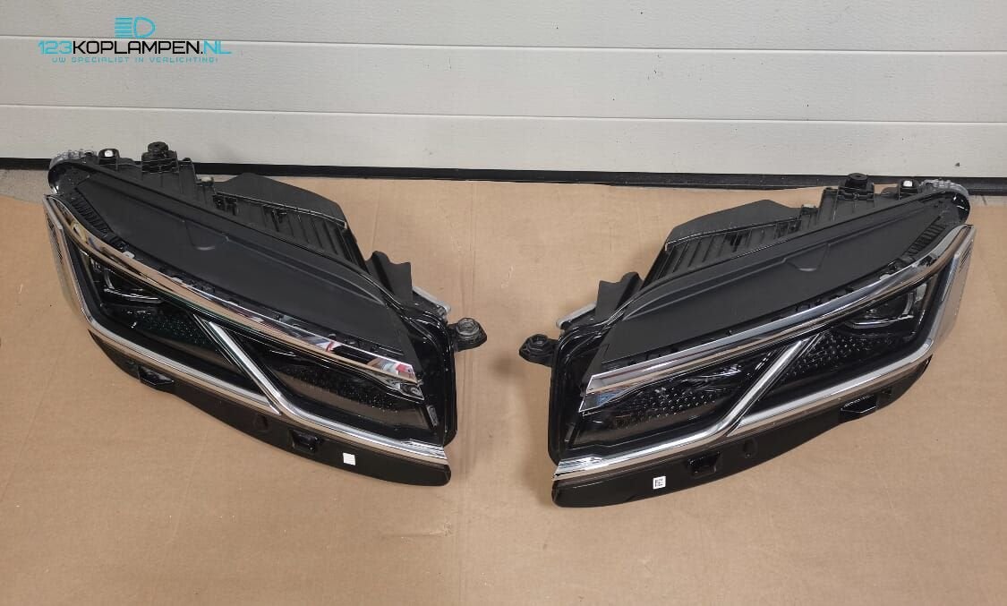 VW Volkswagen Touareg 760 Matrix Led koplamp links rechts, Ophalen, Gebruikt, -, Volkswagen