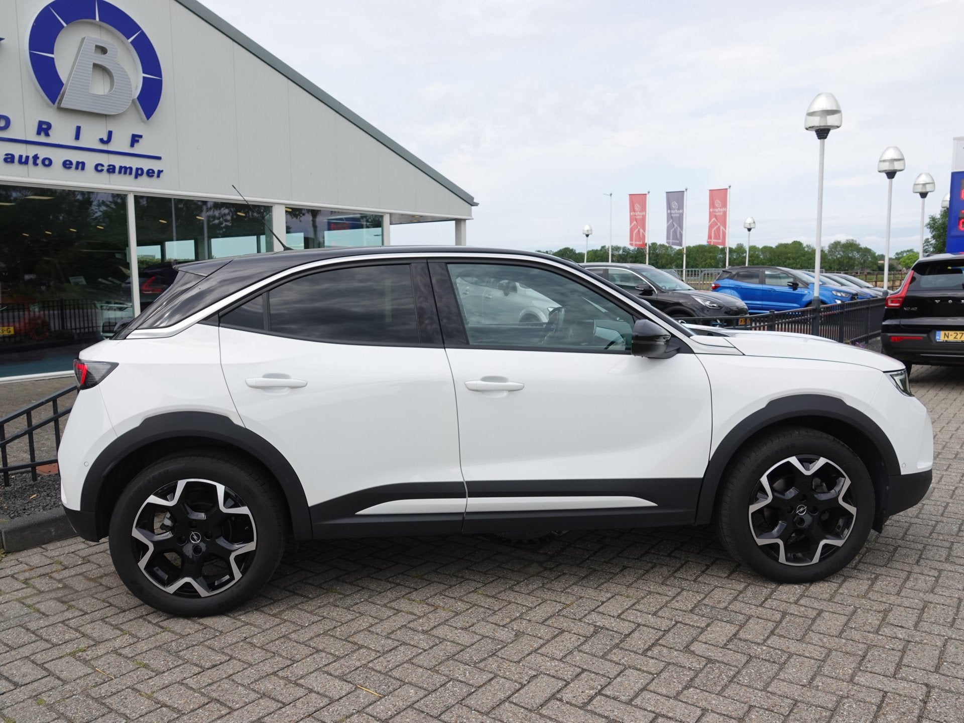 Opel Mokka 1.2 Turbo130PK AUT. Ultimate TWO-TONE | H-LEER |, Auto's, Opel, 1195 kg, Gebruikt, Euro 6, 1199 cc