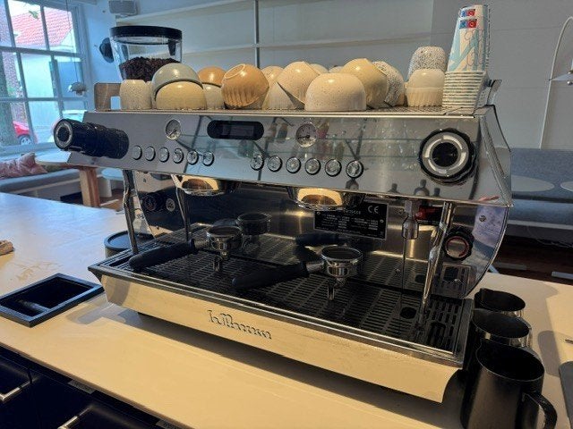 La Marzocco Espressomachine GB5 + molens, filter, heetwater, Ophalen, Gebruikt, Koffie en Espresso