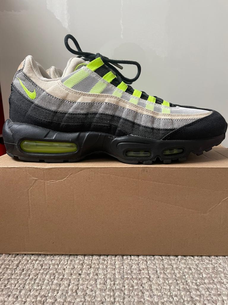 Nike air max 95 “Denham” / 45,5, Kleding | Heren, Schoenen, Ophalen of Verzenden, Zo goed als nieuw, Zwart, Sneakers of Gympen