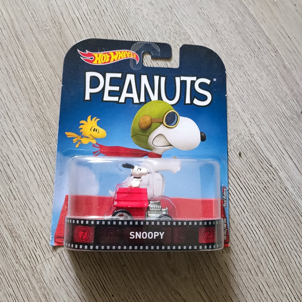 hot wheels Snoopy The Peanuts Retro Entertainment, Ophalen of Verzenden, Nieuw, Auto