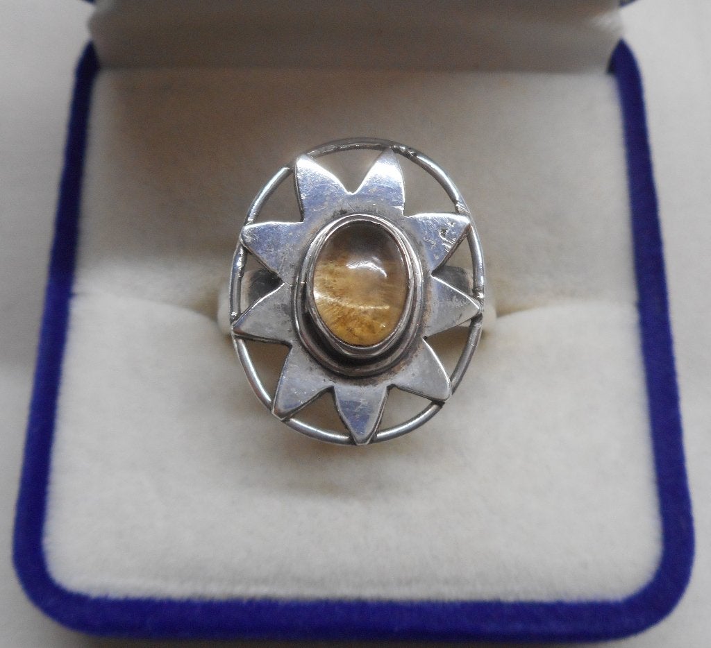 Zilveren vintage ring met citrien maat 18 nr.1090, 18 tot 19, Verzenden, Zo goed als nieuw, Met edelsteen