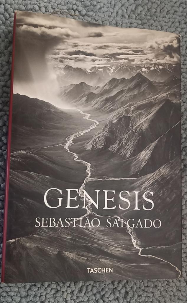 Genesis' van Sebastião Salgado,, Boeken, Ophalen of Verzenden, Fotografie algemeen