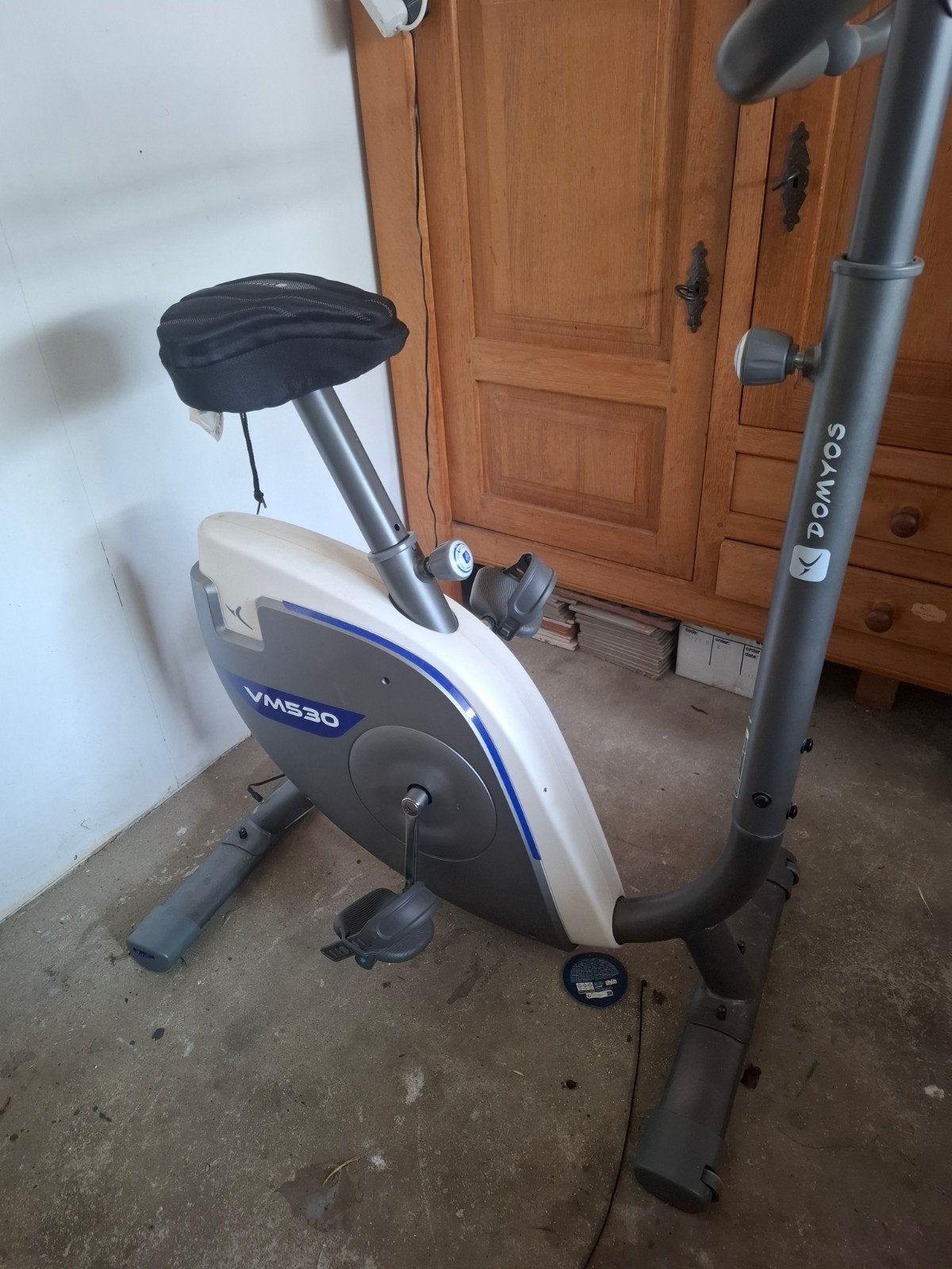 Domyos VM530 Hometrainer - Zo goed als nieuw, Ophalen