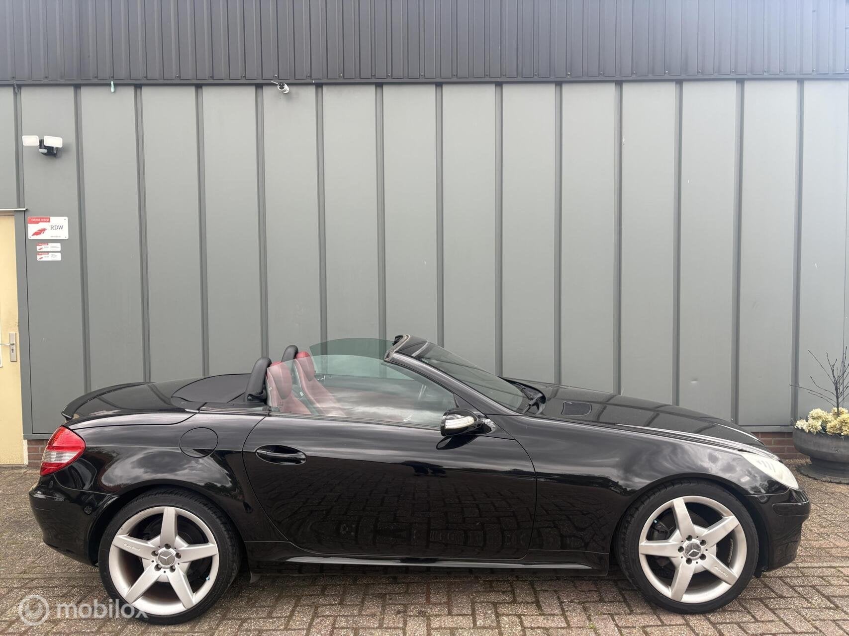 Mercedes SLK-klasse 200K Cruise - Leder - Airco - APK - 6Bak, Achterwielaandrijving, Gebruikt, 4 cilinders, Automatische klimaatregeling
