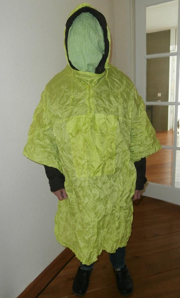 X-travel Poncho. One size fits all, Ophalen of Verzenden, Gebruikt, Kleding