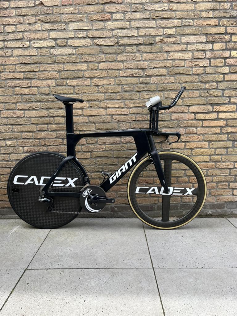 Giant trinity tijdritfiets, dura ace di2,  +extra set wielen, Carbon, Zo goed als nieuw, 57 tot 61 cm, Meer dan 20 versnellingen