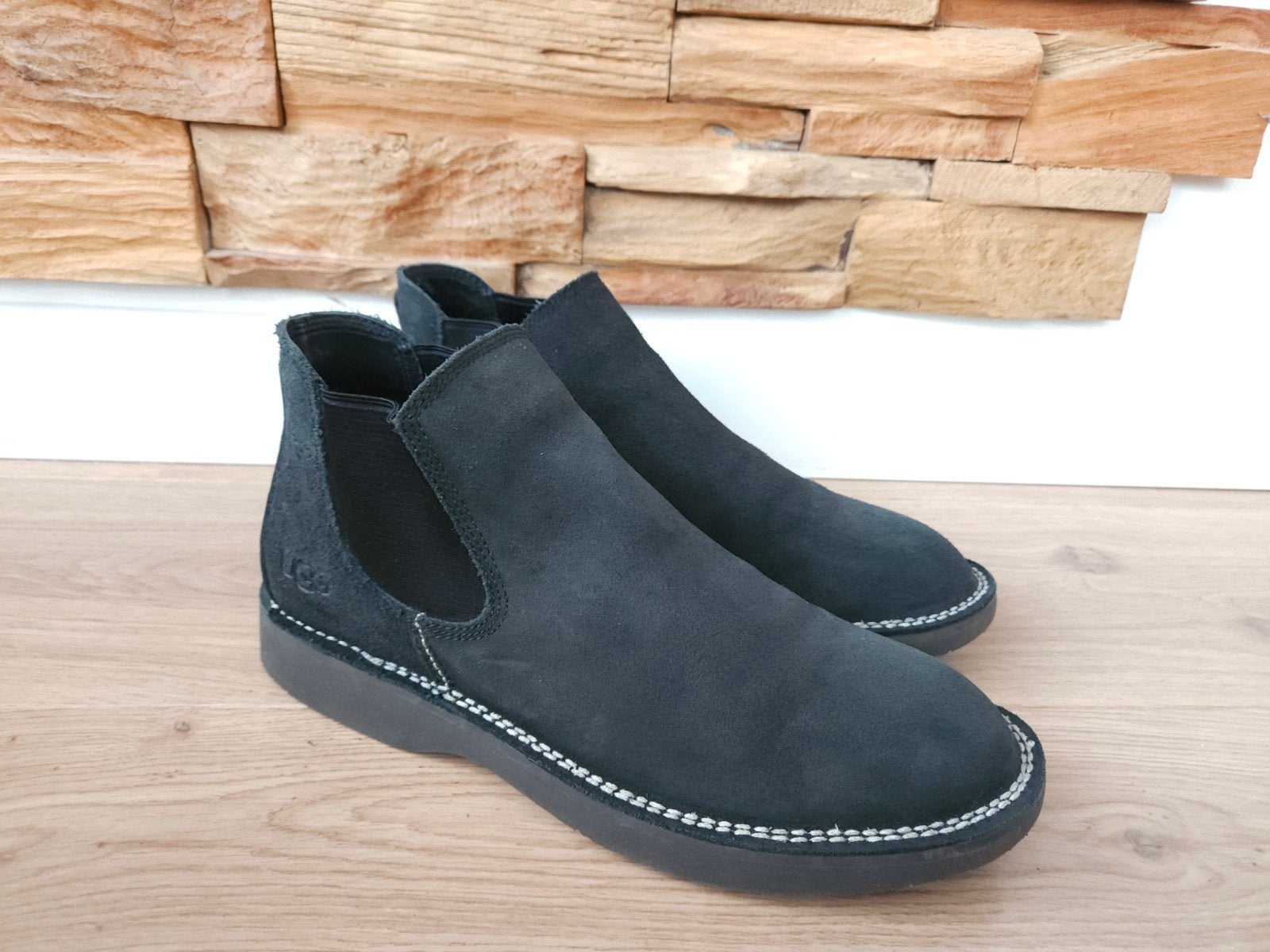 Ugg Camino Chelsea zomer boots maat 44 Uggs antraciet grijs, UGG, Overige kleuren, Boots, Ophalen of Verzenden
