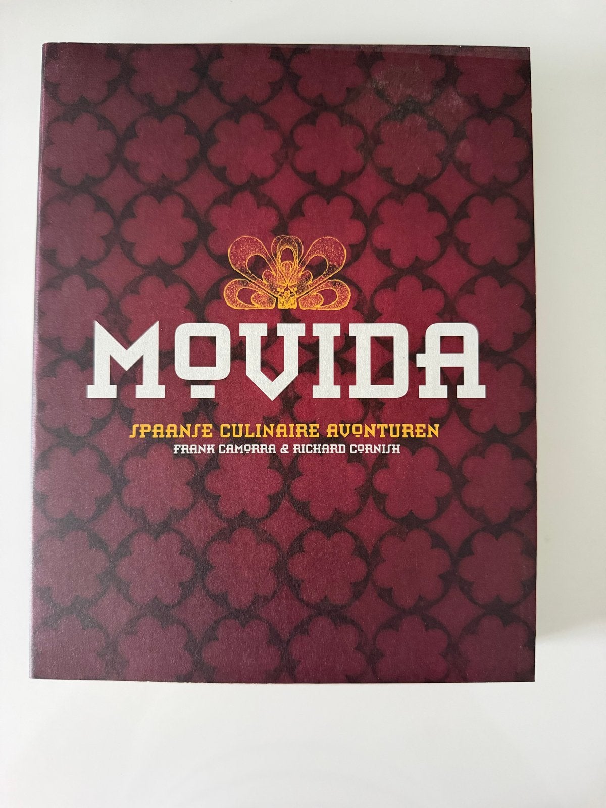Movida: Spaanse culinaire avonturen kookboek, Spanje, Voorgerechten en Soepen, Ophalen of Verzenden, Zo goed als nieuw