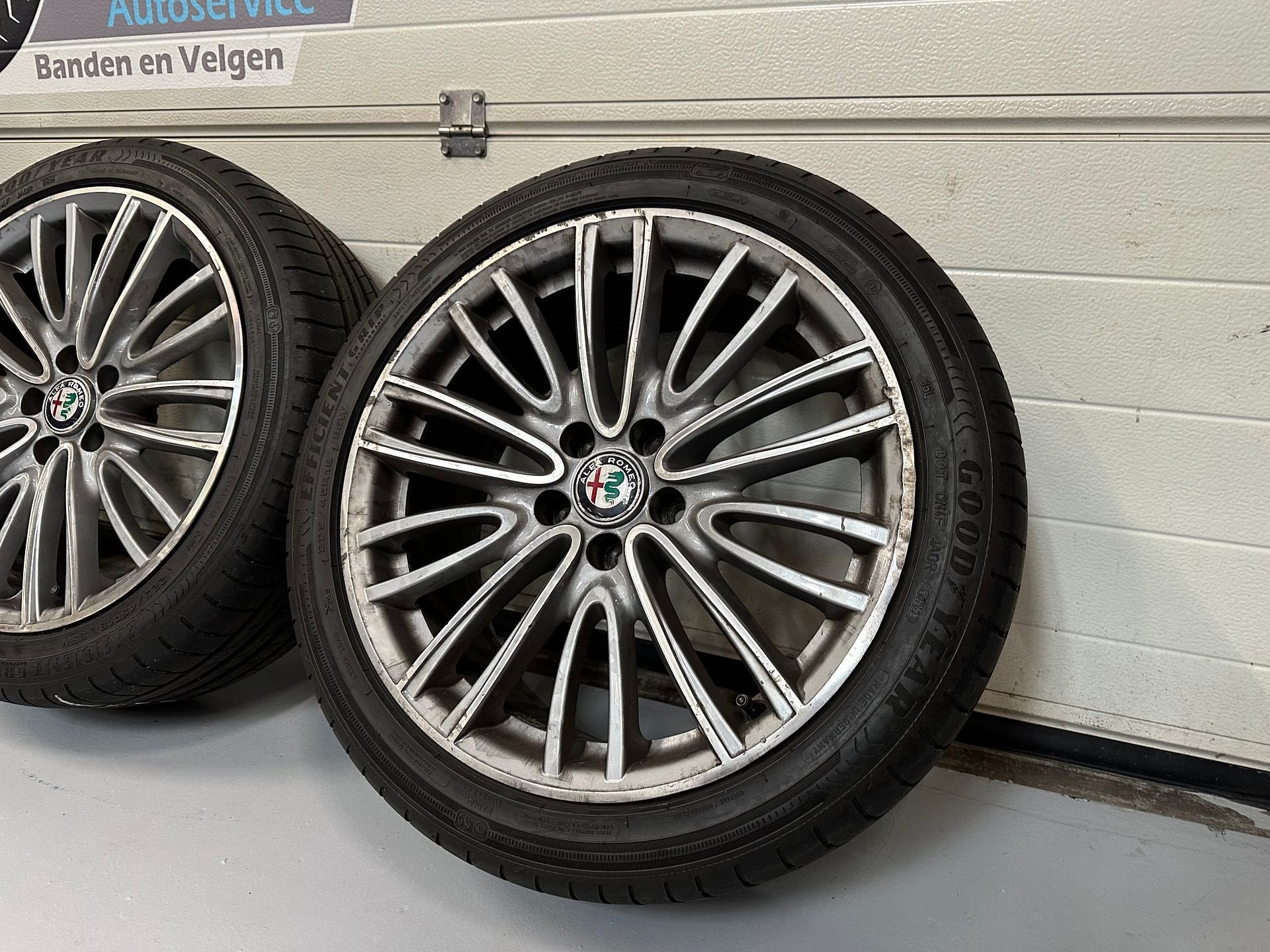 18inch Originele Alfa Sport Velgen set! A merk banden!, 18 inch, Gebruikt, -, -