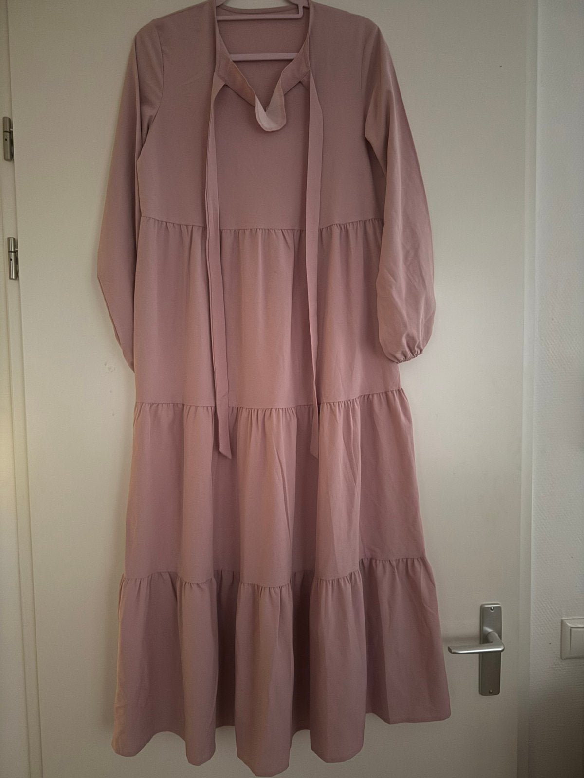 Abaya jurk, Ophalen of Verzenden, Zo goed als nieuw, Onder de knie