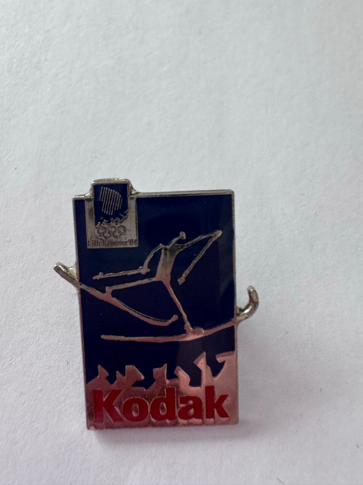 Olympische Spelen Lillehammer '94 Kodak Skiër Pin, Ophalen of Verzenden, Gebruikt, Sport, Speldje of Pin