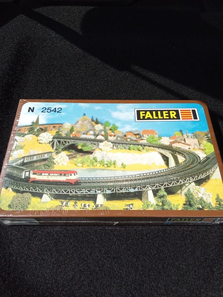 Faller N 2542 Bouwpakket voor spoor N, Hobby en Vrije tijd, Modeltreinen | H0, Ophalen of Verzenden, Nieuw, Brug, Tunnel of Gebouw