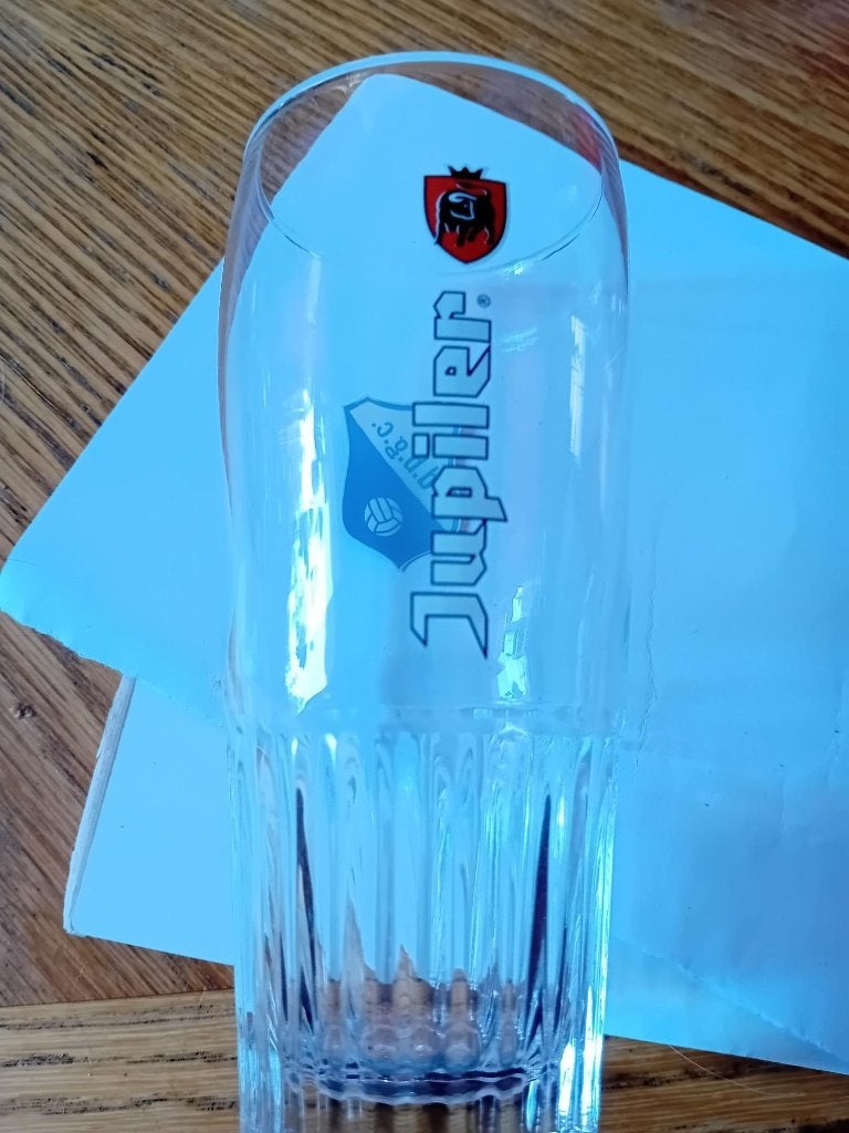 Jupiler bierglas met opdruk d.b.g.c. - voetbal Oude-Tonge, Ophalen of Verzenden, Zo goed als nieuw, Glas of Glazen, Jupiler