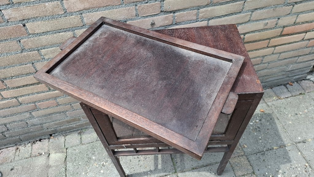 antieke theekastje, Ophalen