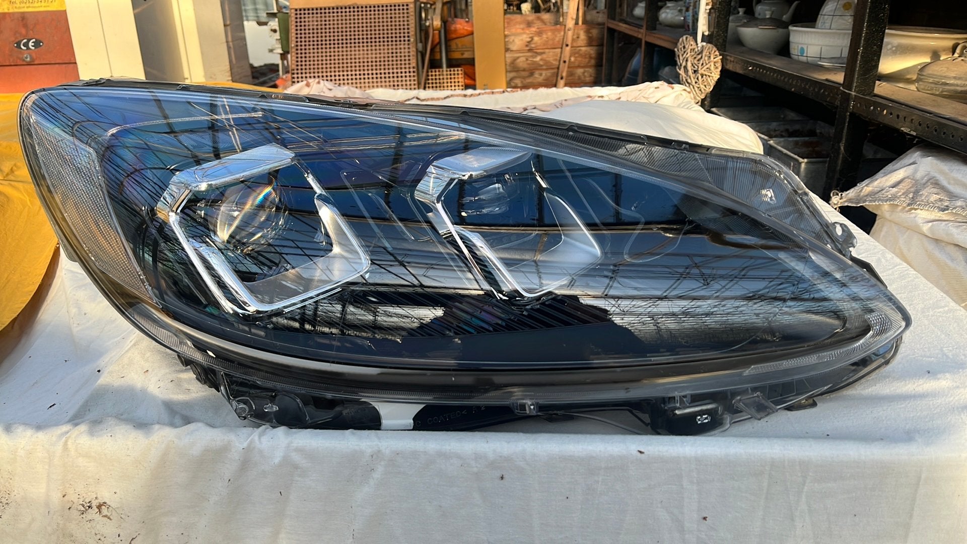 Koplamp Ford Kuga 2024 met LED dagrijverlichting, Ophalen, Nieuw, Ford