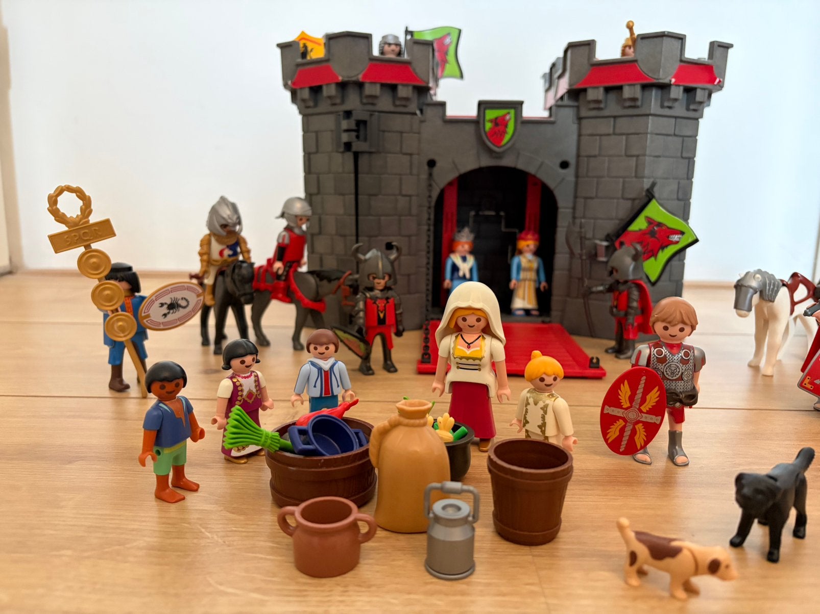 Playmobil Kasteel met ridders, paarden en accessoires, Ophalen, Gebruikt