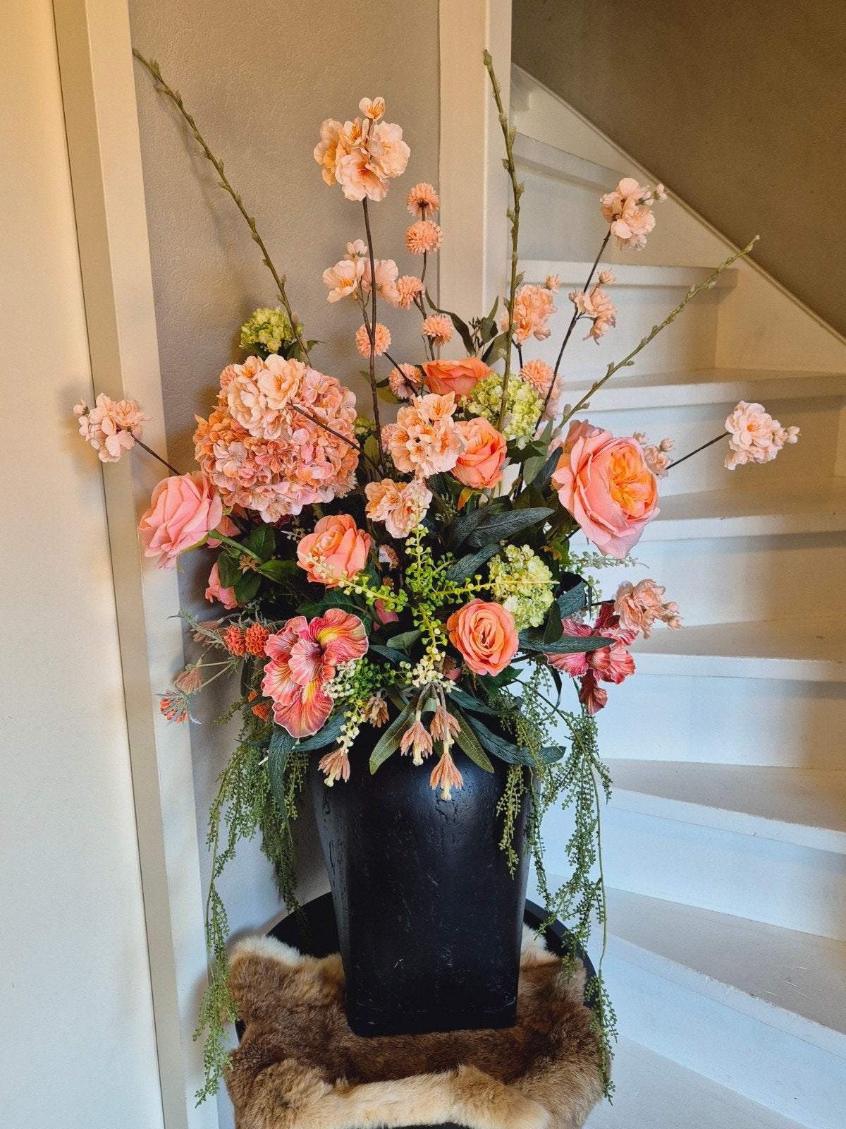 Grote zware pot van ptmd met groot boeket zijde bloemen, Ophalen, Binnen, Handgemaakt, PTMD