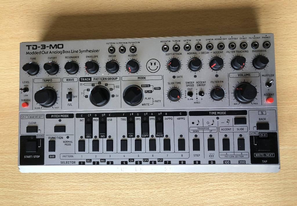 Behringer TD-3 MO grijs, Ophalen, Zo goed als nieuw, Overige aantallen, Overige merken