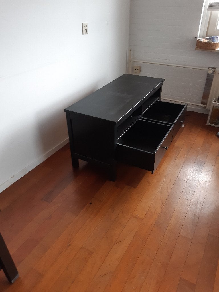 tv meubel, 100 tot 150 cm, Ophalen of Verzenden, Zo goed als nieuw, Minder dan 100 cm