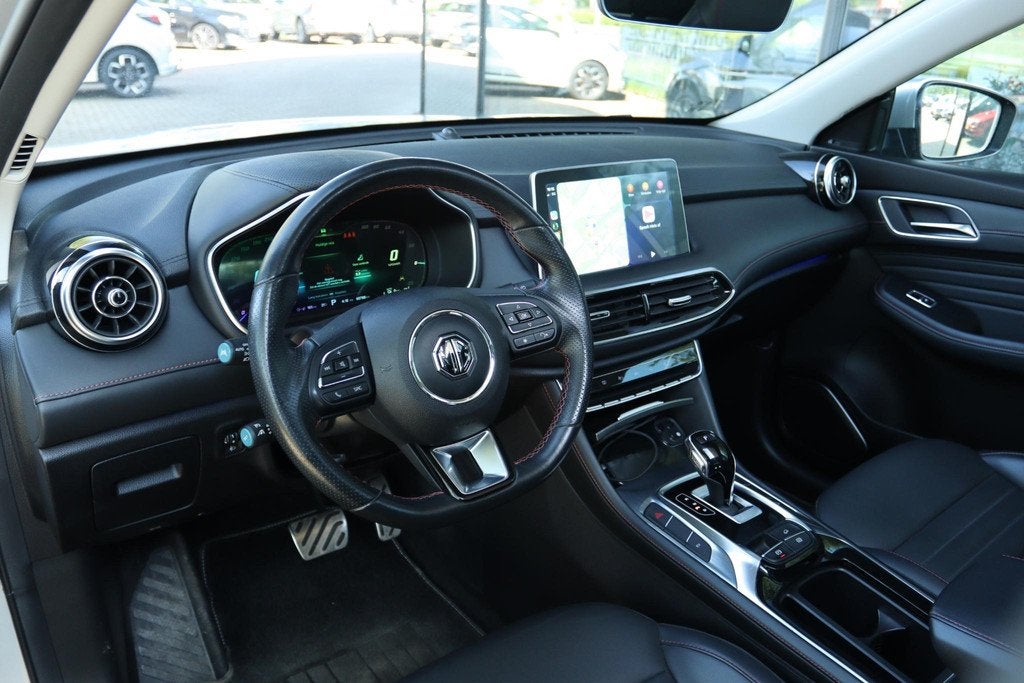 MG EHS 1.5 TGDI LUXURY | PANO | CARPLAY | 360 CAMERA | ACC |, Auto's, MG, Gebruikt, 4 cilinders, 258 pk, Bedrijf