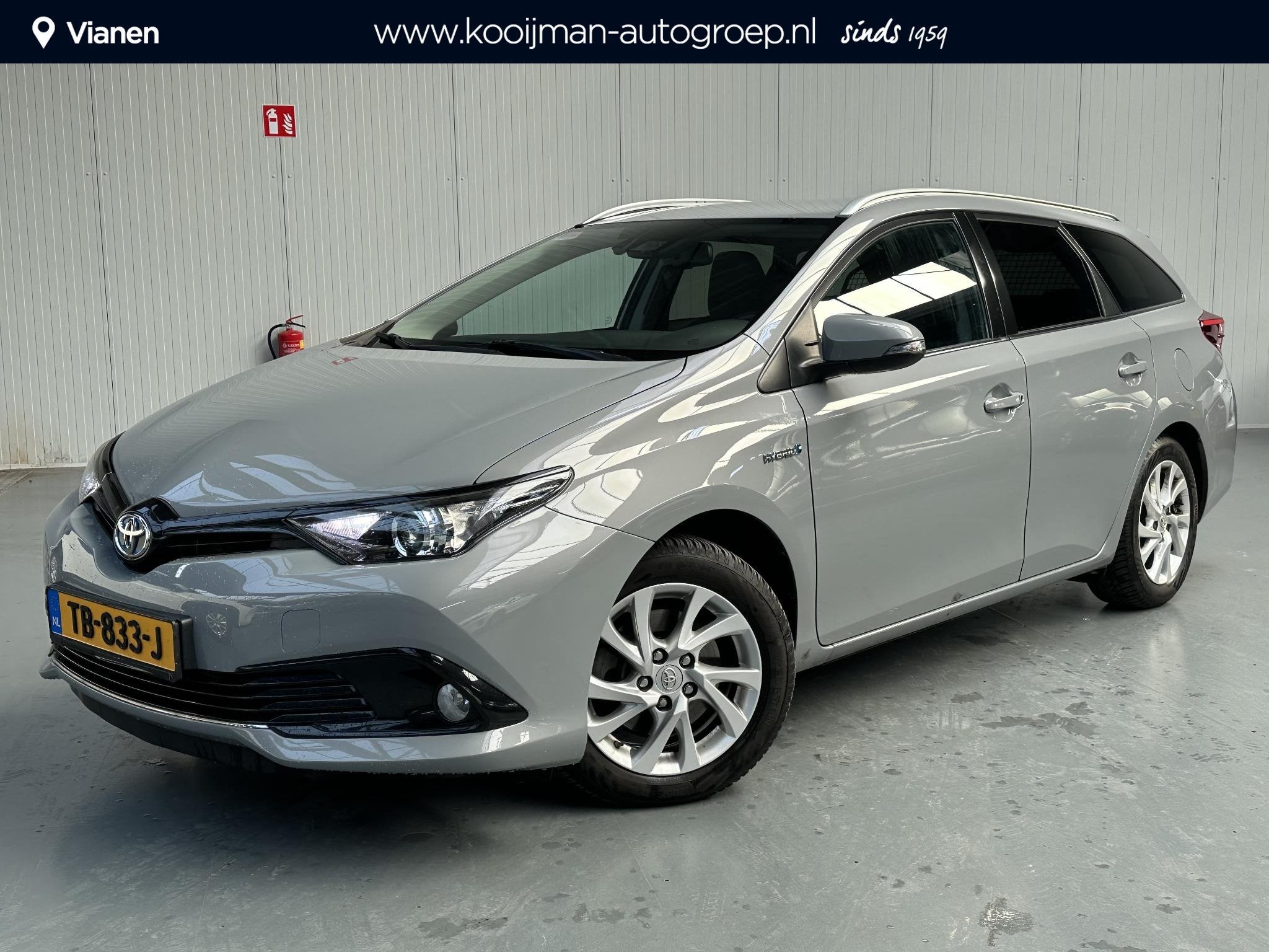 Toyota Auris 1.8 Hybrid Energy Plus, Auto's, Gebruikt, Euro 6, Parkeersensor, Origineel Nederlands