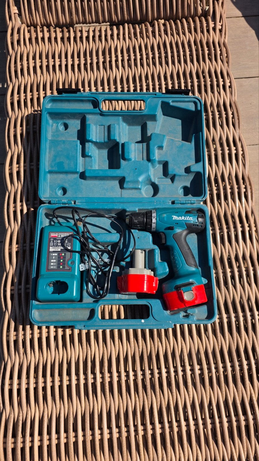 Makita 6281D schroef- en boormachine in koffer, Ophalen of Verzenden, Gebruikt, Boormachine