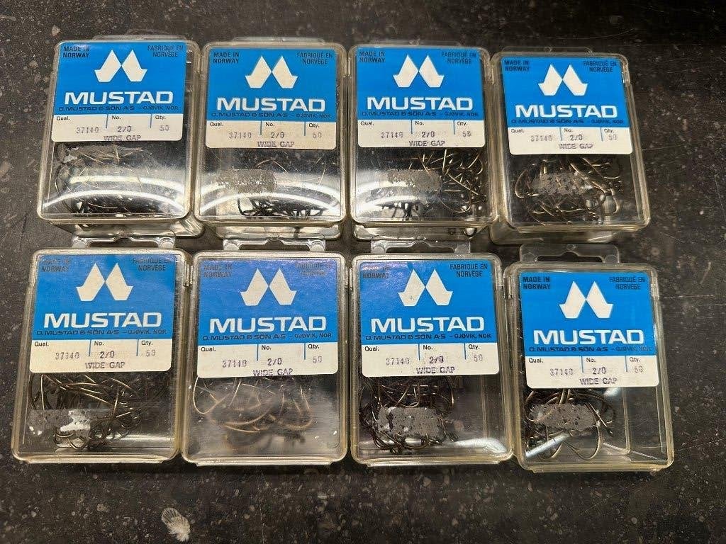 8 Doosjes Nieuwe Mustad Wide Gap Haken - Maat 2/0, Haak, Onbekend, Nieuw, Mustad