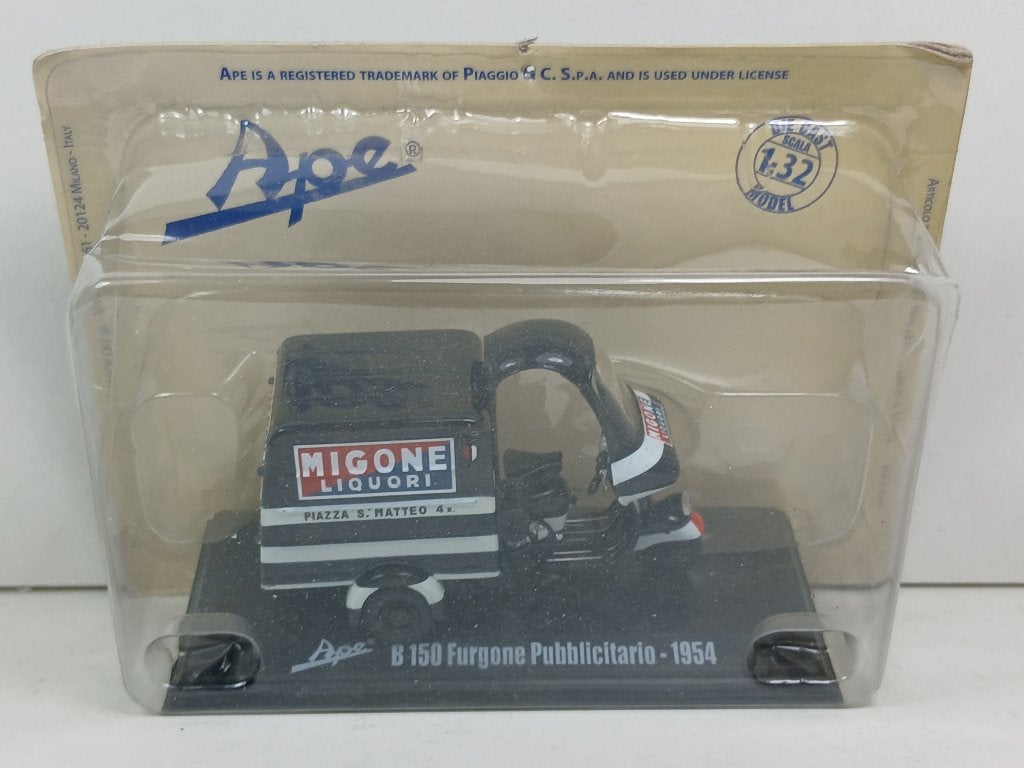 ape 1/32  b150, Ophalen of Verzenden, Zo goed als nieuw, Tractor of Landbouw, Overige merken