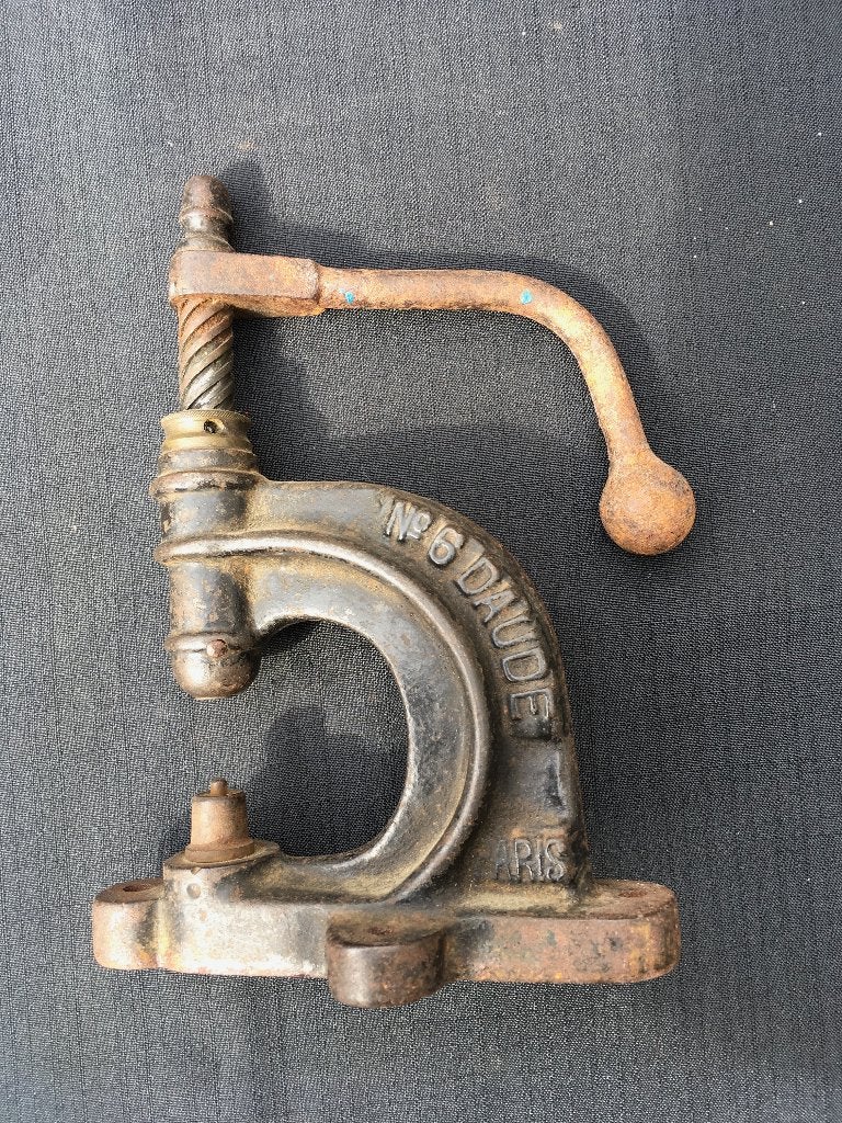 Antieke handpers N6 D'AUDE PARIS - Vintage gereedschap, Ophalen of Verzenden