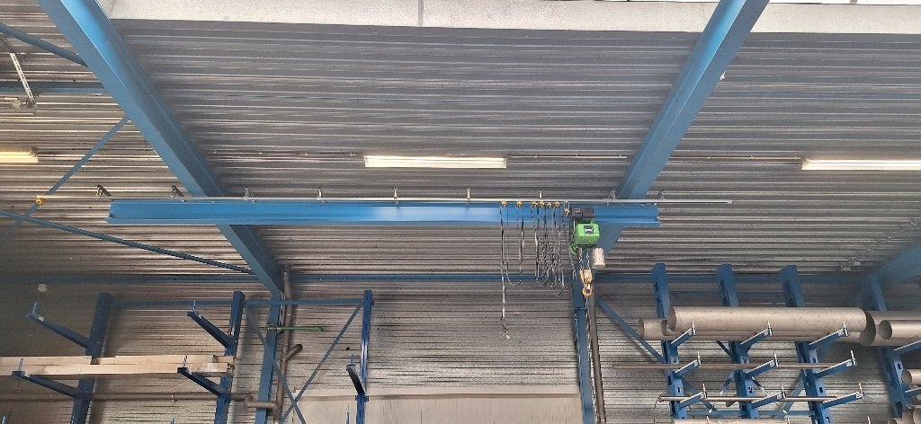 takel electr 1000 kg loopkat +balk 6mtr, Ophalen, Gebruikt, Elektrisch