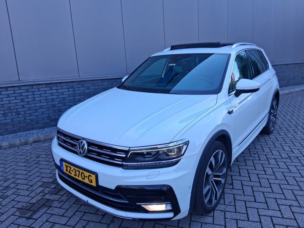 Volkswagen TIGUAN 2.0 TSI 4Motion HIGHLINE, Auto's, Volkswagen, Automaat, Gebruikt, Euro 6, 4 cilinders