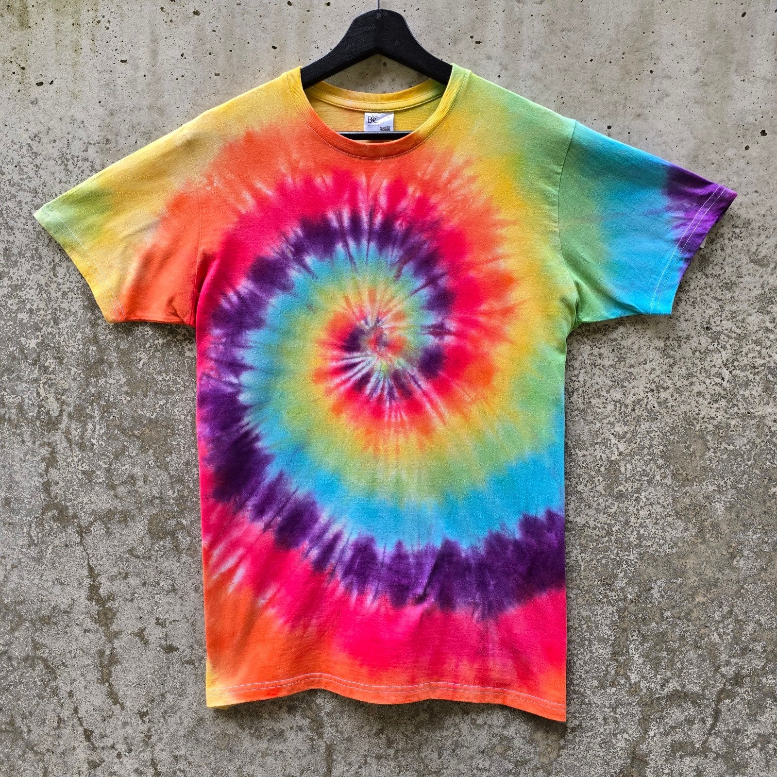 Regenboog spiral tie dye zomer t-shirt unisex maat M, Kleding | Dames, Maat 38/40 (M), Overige kleuren, Nieuw, Ophalen of Verzenden