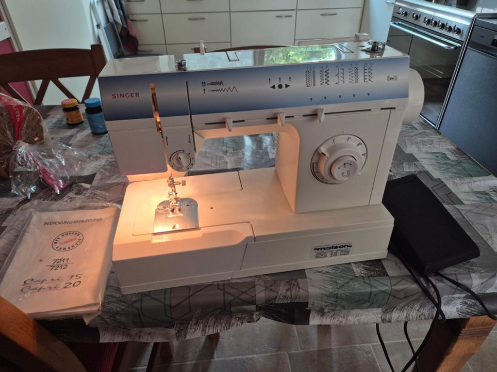 Singer naaimachine, Hobby en Vrije tijd, Naaimachines en Toebehoren, Ophalen, Gebruikt, Naaimachine, Singer