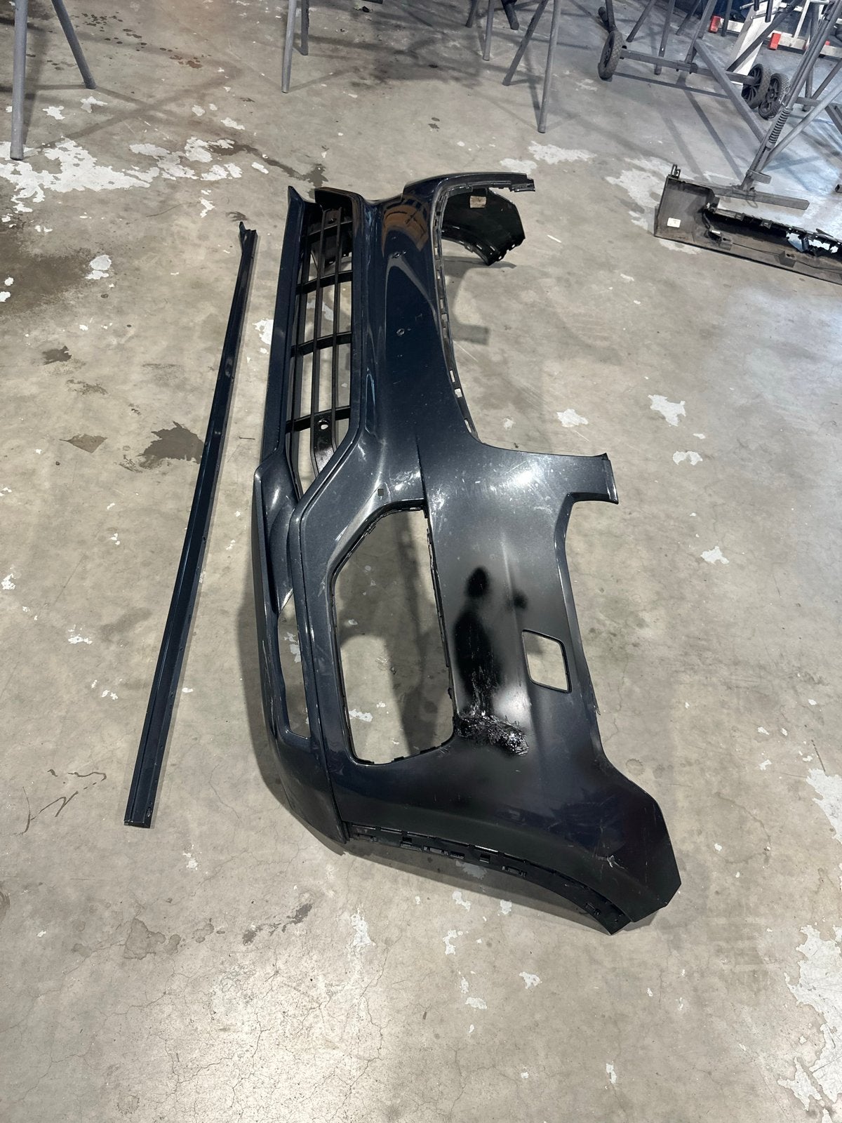 Volvo XC90 Bumper en Motorkap - Gebruikt (2021), Gebruikt, Voor, Ophalen of Verzenden, Volvo