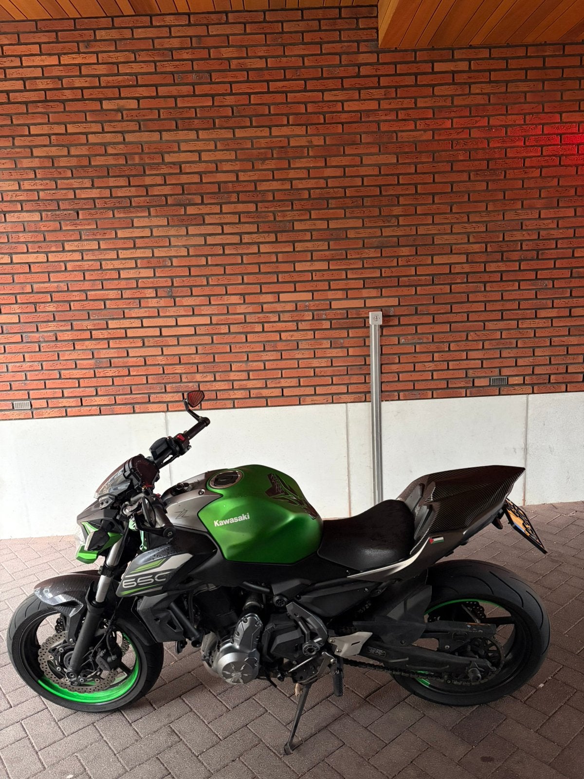 Kawasaki Z650 Naked Bike - Groen/Zwart - MIVV - Stage 1, 2 cilinders, Occasion, Particulier, Meer dan 35 kW