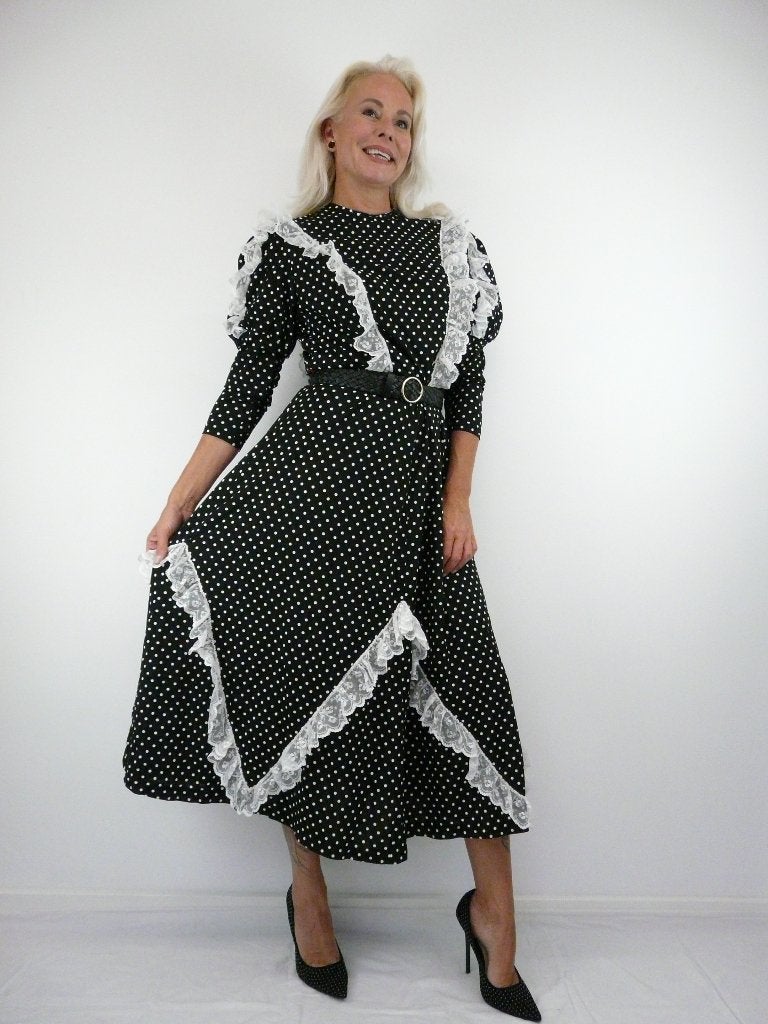 *Abfab Vintage Zwarte Jurk met Witte Stippen en Kant 42*, Zwart, Maat 42/44 (L), Ophalen of Verzenden, Zo goed als nieuw