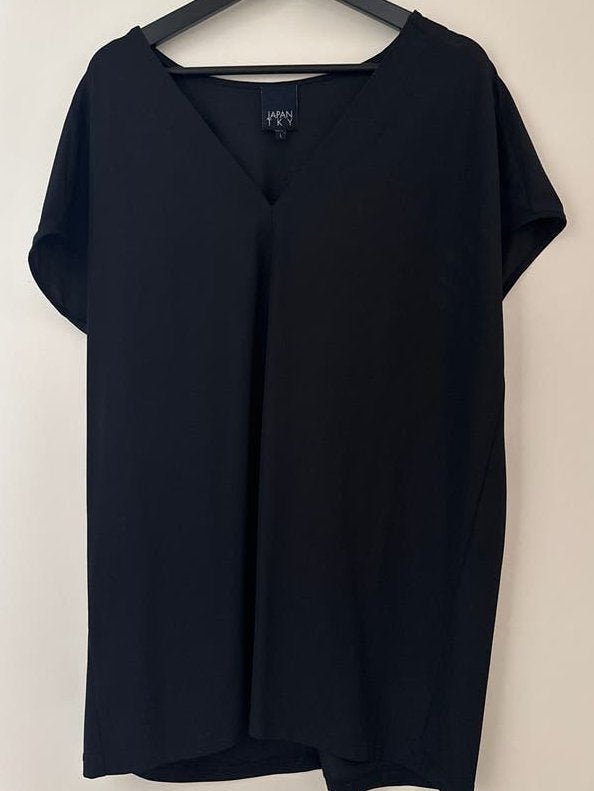 Japan TKY Zwart shirt  Maat L travelstof, Zwart, Maat 42/44 (L), Ophalen of Verzenden, Zo goed als nieuw
