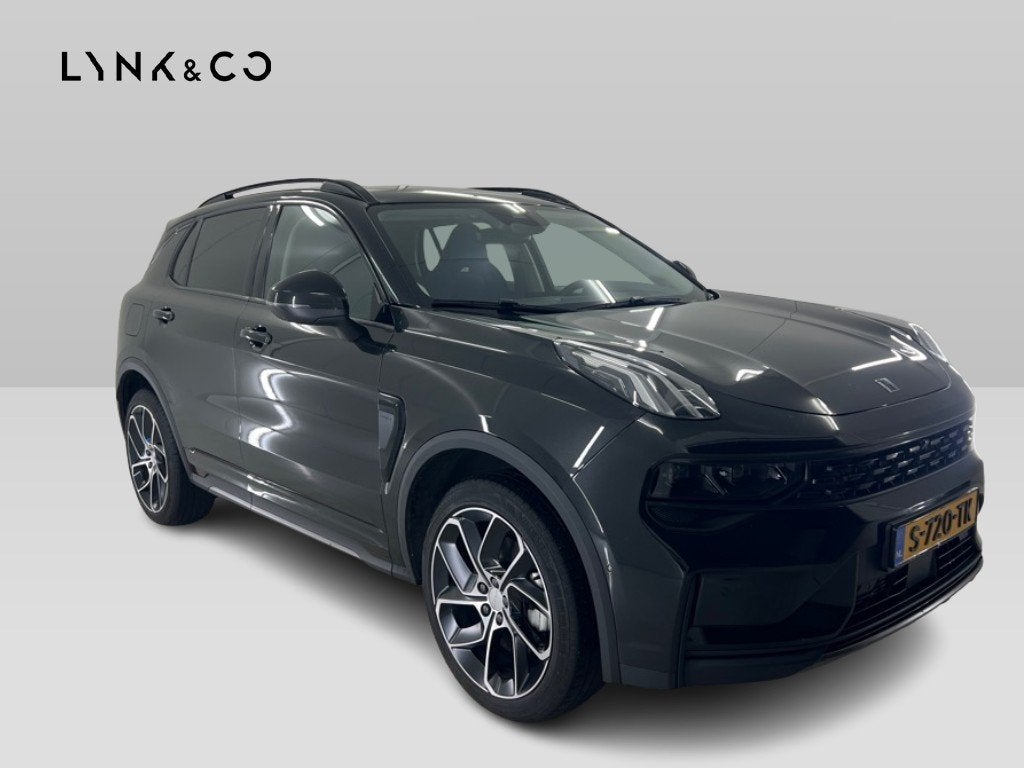 Lynk & Co 01