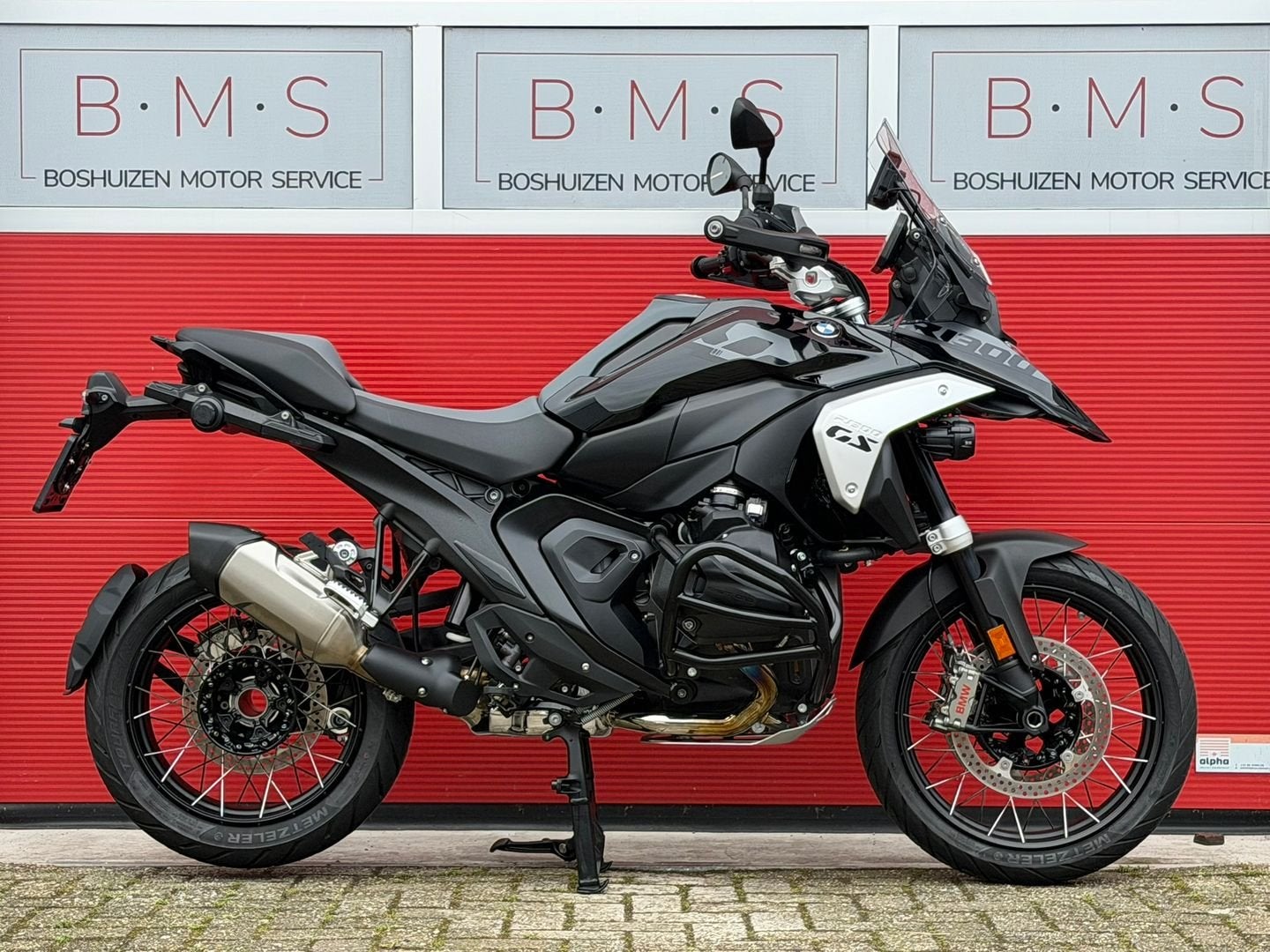 BMW R 1300 GS TRIPLE BLACK (bj 2025), 2 cilinders, Motorrijbewijs A, Bedrijf, Onbekend