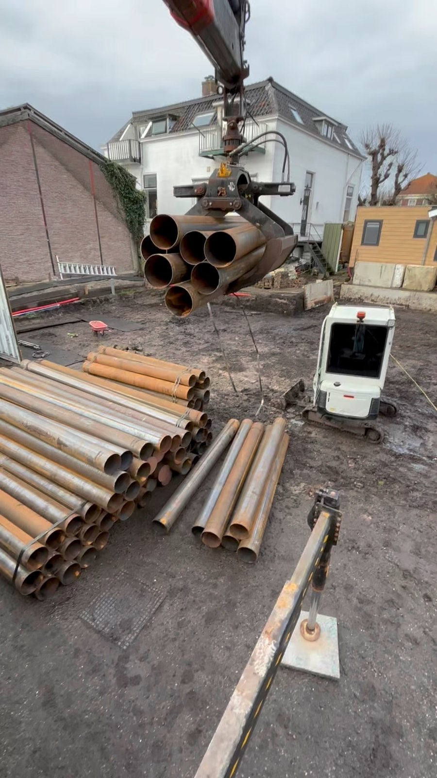 Betonvloer ,Beton fundering , vlinderen , vlechtwerk ,, Garantie, Verbouw of Aanbouw